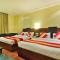 Hotel Aura - New Delhi Railway Station