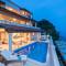 Exceptional Beachfront Holiday Villa on Korčula Island - Prizba