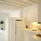 Kapetan Tasos Suites