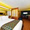 Microtel Inn & Suites by Wyndham New Braunfels I-35 - New Braunfels