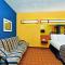 Microtel Inn & Suites by Wyndham New Braunfels I-35