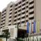 ROYAL BEACH HOTEL apartment