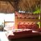 Utopia Rote Lodge