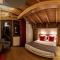 Les Chalets dAdelphine & SPA