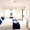 T2 Holiday Cottage near the beach | B112