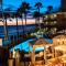 Pacific Terrace Hotel