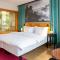 Hotel Rival