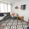 Apartment 3 Broadhurst Court sleeps 4 minutes from town centre & train - Stockport