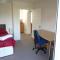 TEA in Liverpool - Private - Quiet - Ground Floor - En-suite - Walk-in-shower - ليفربول