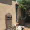 Contemporary Stay at Giraffe Cottage - Benoni