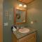 Affordable Hot tub cabin Cozy Quiet