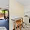 Foto: Dolphin Lodge Albany - Self Contained Apartments at Middleton Beach 139/191