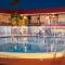 Express Inn & Suites - 5 Miles from St Petersburg Clearwater Airport - 克利尔沃特