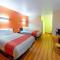 Motel 6-Rhome, TX