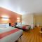 Motel 6-Rhome, TX