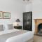 Amberley - circa 1880s Luxury - 5 brooms sleeps 9