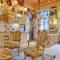 Lavender Circus Hostel, Doubles & Ensuites