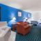 Days Inn & Suites by Wyndham Cambridge - Кеймбрідж