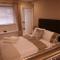 The Thomas Suite