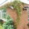Cannock Chase Guest House Self Catering incl all home amenities & private entrance - Cannock