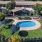Statesman Motor Inn