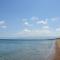Amorosa Beach Villa 14