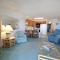 Marigot Beach 407