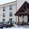 Foto: red maple inn and suites