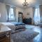 Bright airy spacious apartment