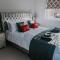 Cavendish House with Secure, Allocated Parking, 2 mins walk from Windsor Castle