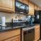 Lake Forest 303E