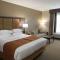 Best Western Plus Hinton Inn & Suites - Hinton