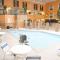 Quality Inn & Suites Ames Conference Center Near ISU Campus - أيمز