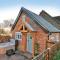 The Annexe with Hot Tub