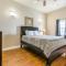 Modern 5BR Condo in NOLA