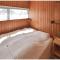 Foto: Holiday home Dalbybugten with shower 7/12