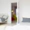 Seaview 3 bedroom Kings Road Penthouse