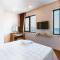 AQUA Seaview Hotel