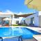 Foto: Modern Luxury Villa With Private Pool 24/37