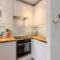 The Nook Tower Bridge- Sleeps 3 with free WIFI - London