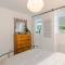 The Nook Tower Bridge- Sleeps 3 with free WIFI - London