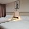 LIC Plaza Hotel