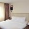 LIC Plaza Hotel