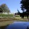 Brecon Pond Bed & Breakfast - Stratford