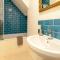 Elegant Central Exeter Apartment 5 min walk quay - Sleeps 4