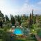 Villa Vibe Luce, beautiful period villa with private pool and lake view