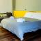 TRAVEL STATION Bedandbreakfast