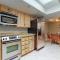 McCormick Lakeside Retreat