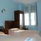 Hostal Paris