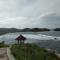 Harry's Ocean House Watukarung Homestay - Kalak